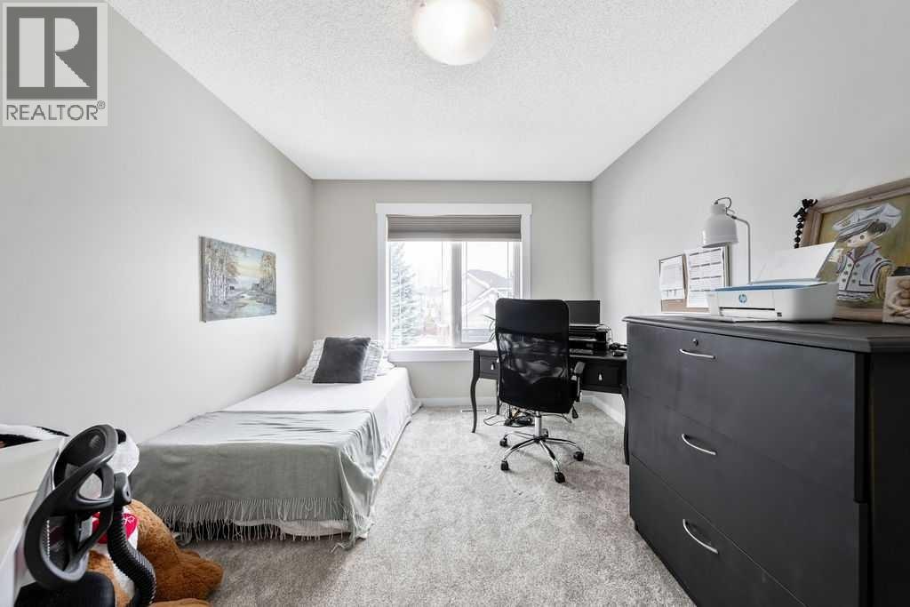 95 Cranleigh Gardens Se, Calgary, Alberta  T3M 1C7 - Photo 33 - A2289132