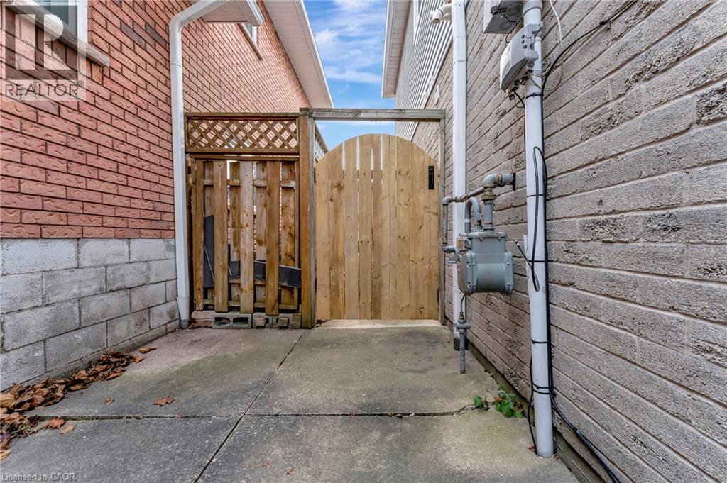 144 Ravenbury Drive Unit# Main, Hamilton, Ontario  L8W 2B5 - Photo 21 - 40808060