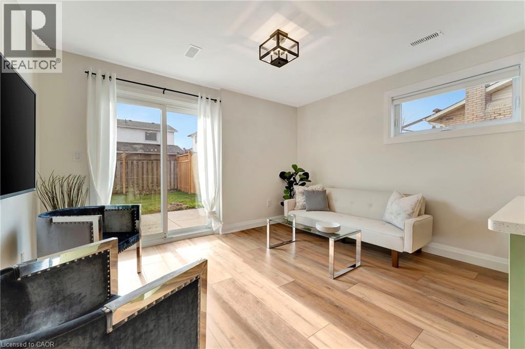 144 Ravenbury Drive Unit# Main, Hamilton, Ontario  L8W 2B5 - Photo 4 - 40808060