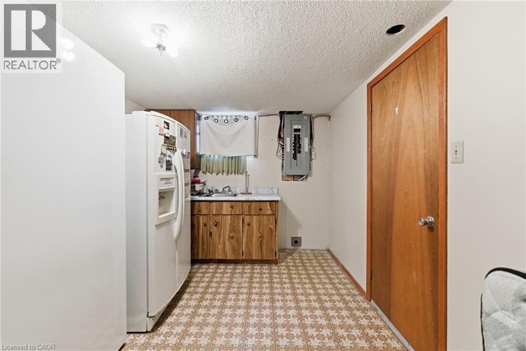 95 Ellington Avenue, Stoney Creek, Ontario  L8E 3T5 - Photo 42 - 40806502