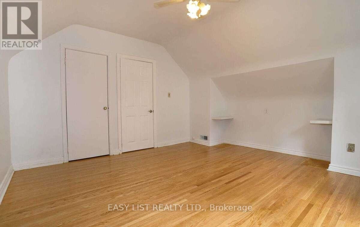 35 Anndale Drive, Toronto, Ontario  M2N 2W9 - Photo 2 - C12827226