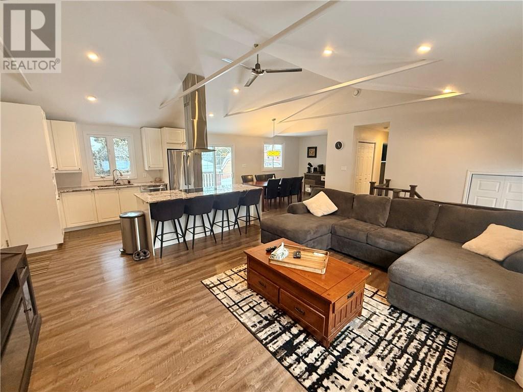 737 Beatrice Crescent, Sudbury, Ontario  P3A 5E5 - Photo 10 - 2126454