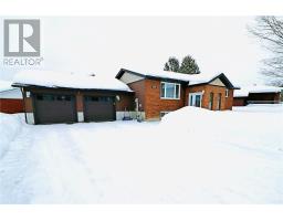 737 Beatrice Crescent, Sudbury, Ontario