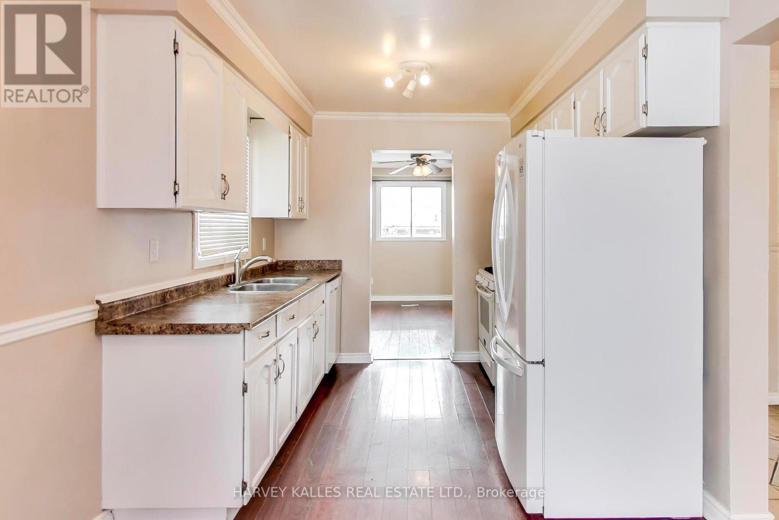 318 Hansen Boulevard, Orangeville, Ontario  L9W 4M2 - Photo 9 - W12824418