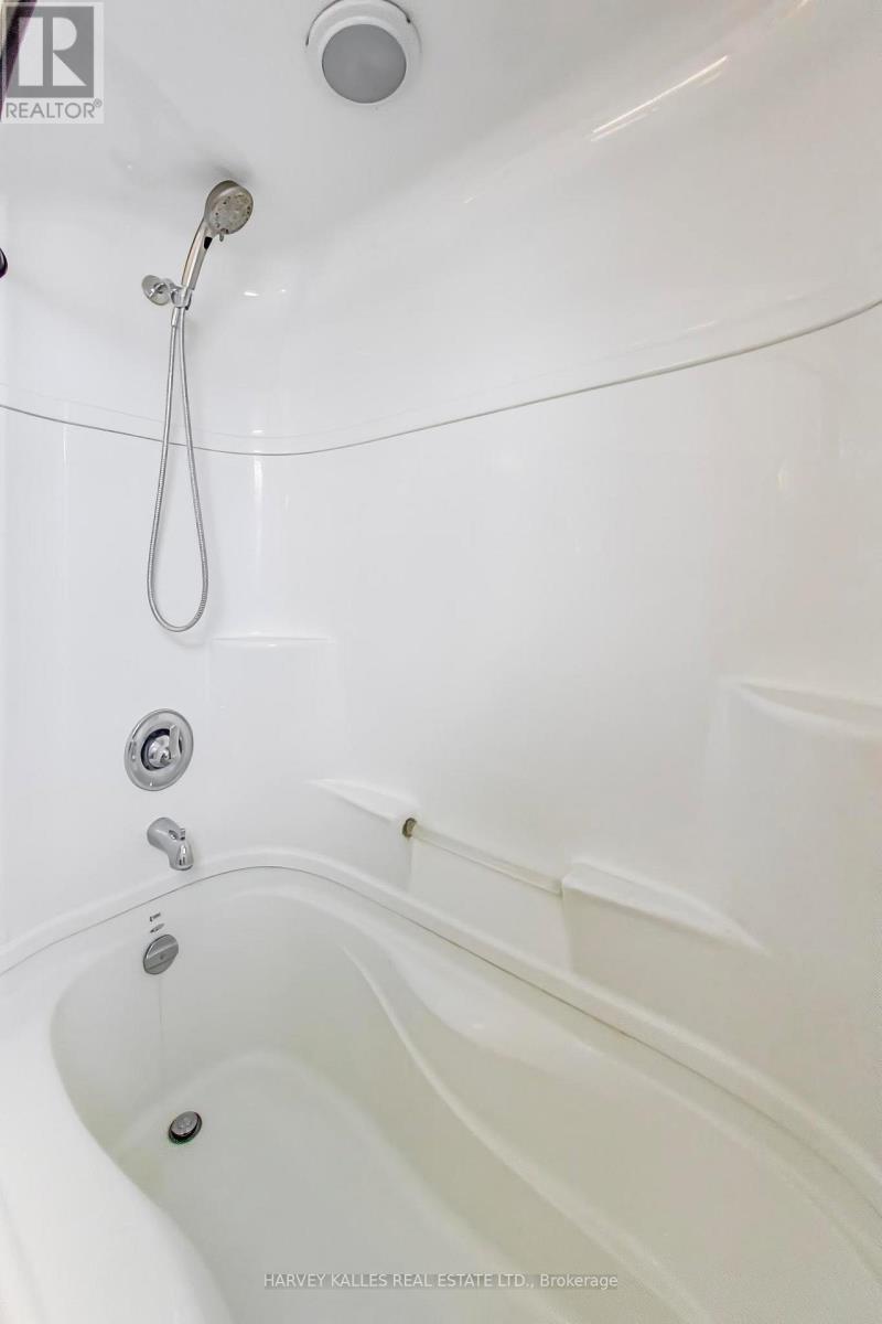 318 Hansen Boulevard, Orangeville, Ontario  L9W 4M2 - Photo 26 - W12824418