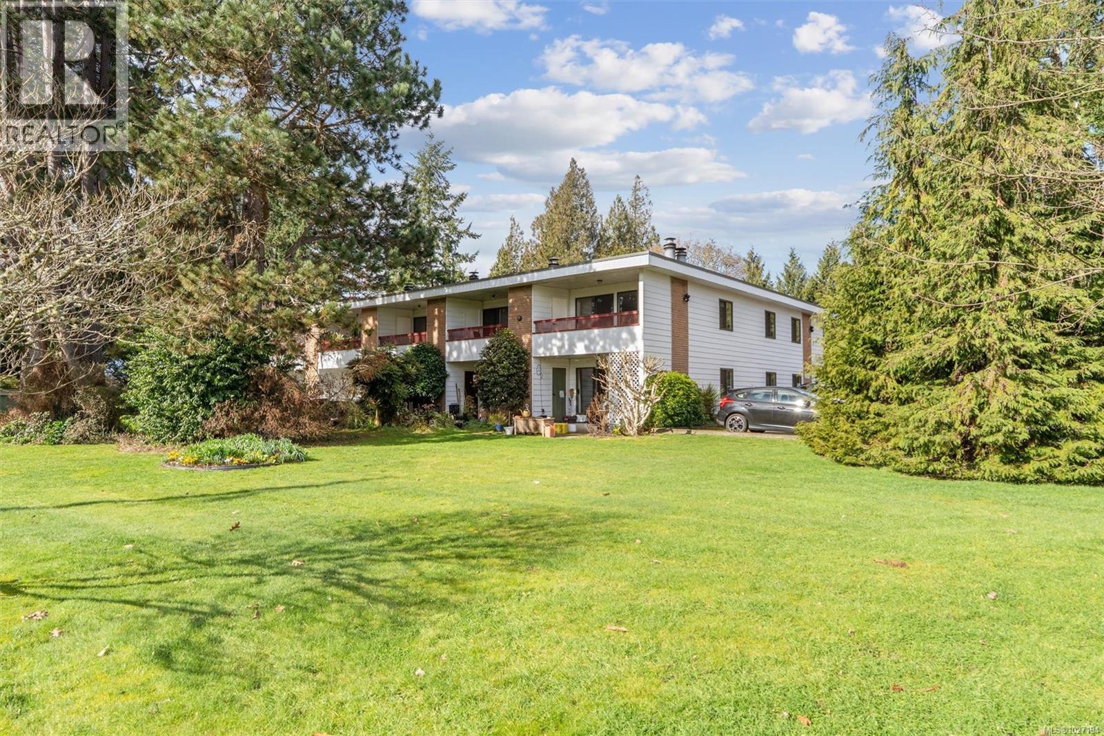 12 1956 Glenidle Rd, Sooke, British Columbia