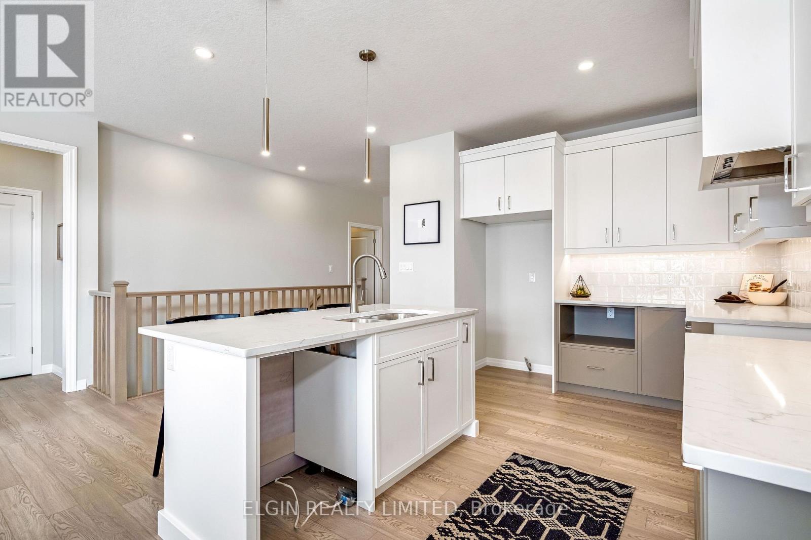 33 Hemlock Crescent, Aylmer, Ontario  N5H 0C1 - Photo 13 - X12182167