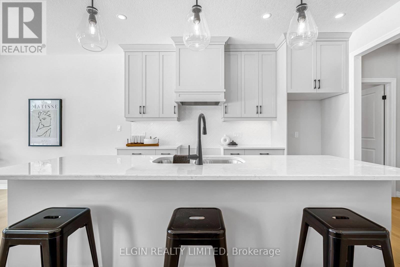 47 Lark Street, Tillsonburg, Ontario  N4G 0K8 - Photo 15 - X12714206