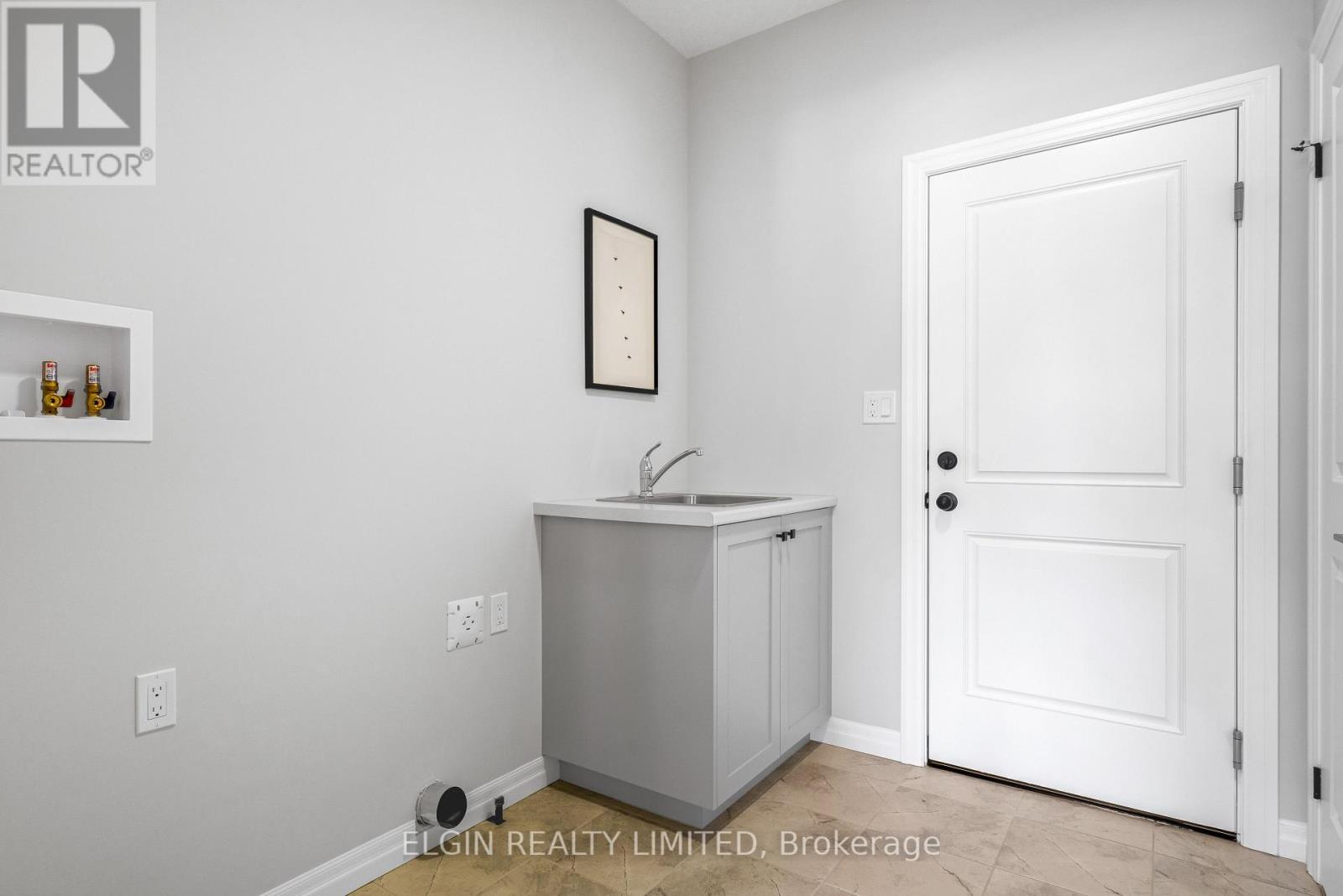 47 Lark Street, Tillsonburg, Ontario  N4G 0K8 - Photo 24 - X12714206