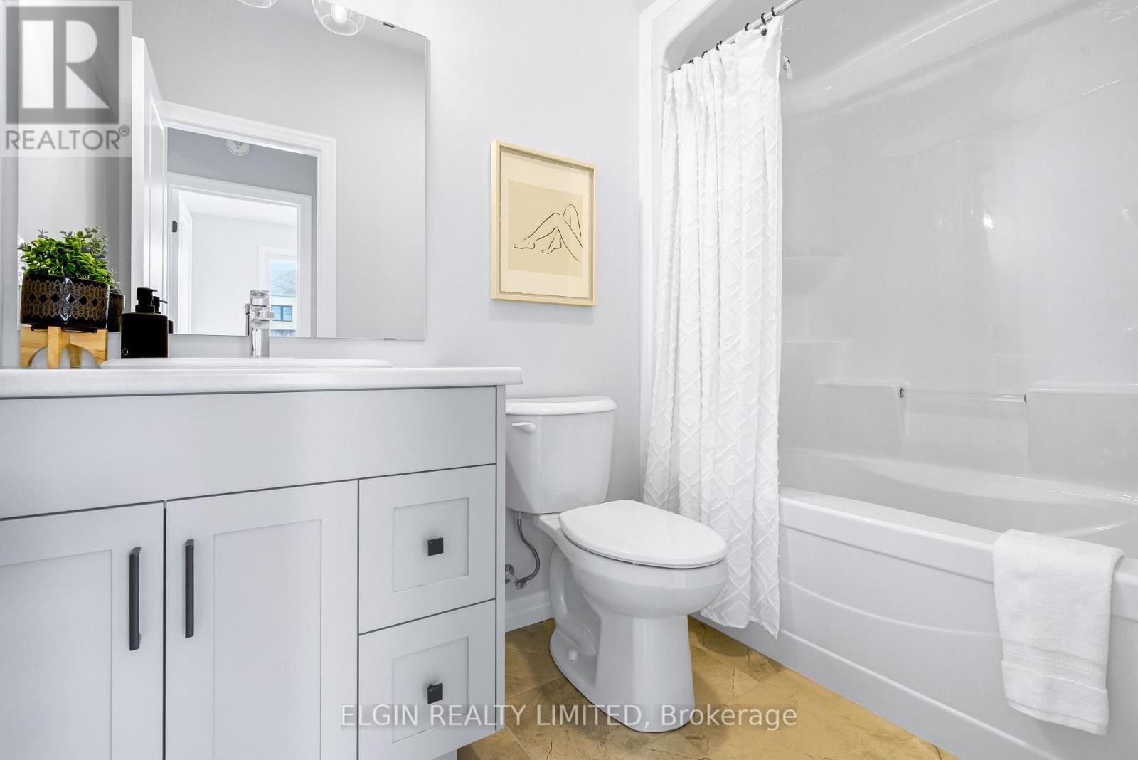 47 Lark Street, Tillsonburg, Ontario  N4G 0K8 - Photo 9 - X12714206