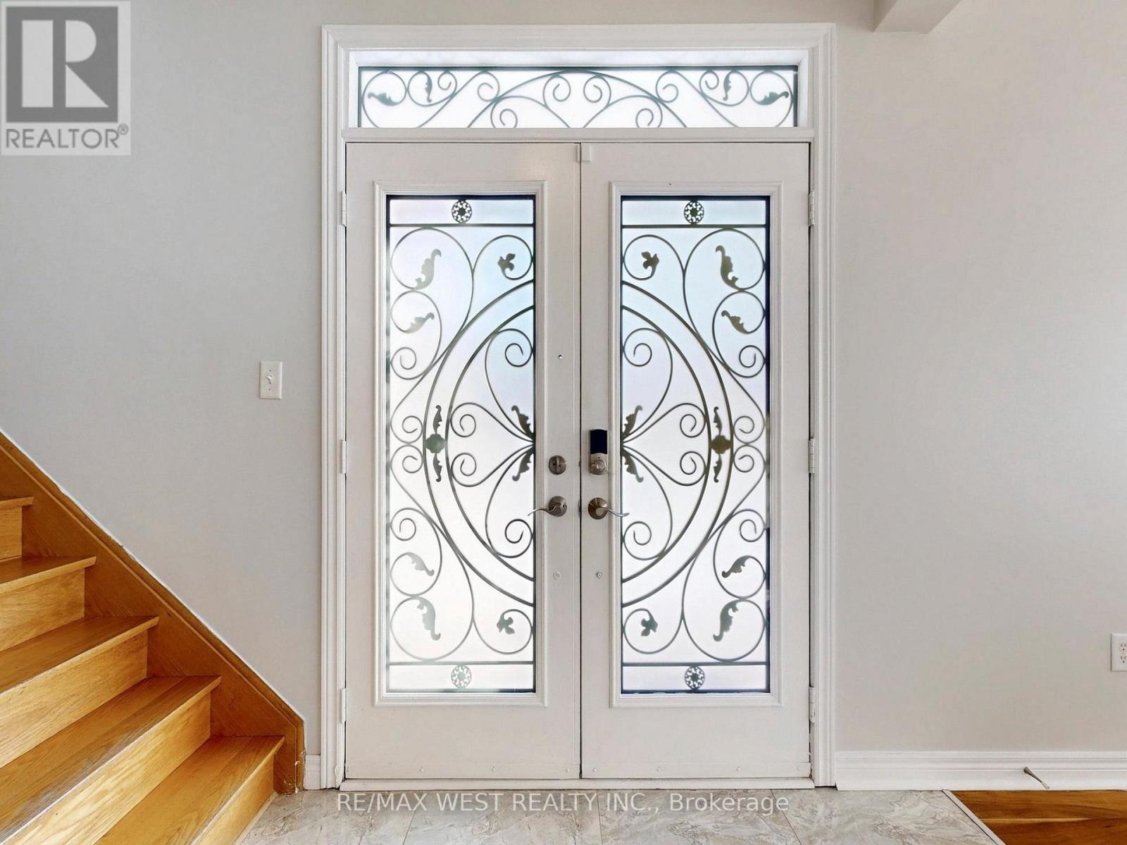 56 Planter Crescent, Vaughan, Ontario  L4H 2V5 - Photo 25 - N12827252