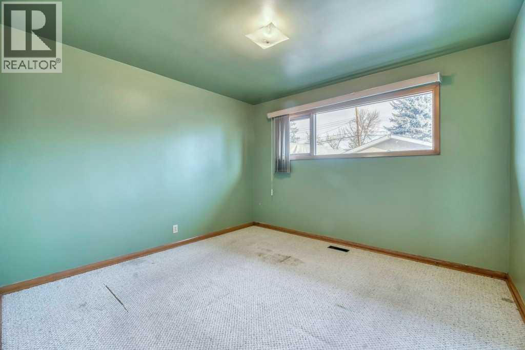 30 Butler Crescent Nw, Calgary, Alberta  T2L 1K3 - Photo 14 - A2270198