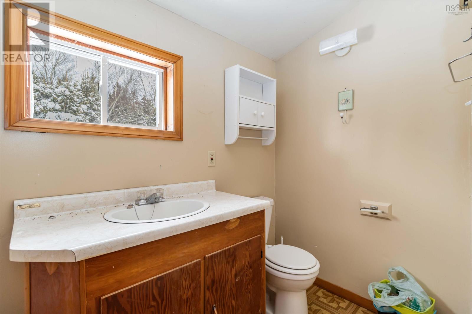 68 Croft Avenue, Crescent Beach, Nova Scotia  B0R 1C0 - Photo 41 - 202603507