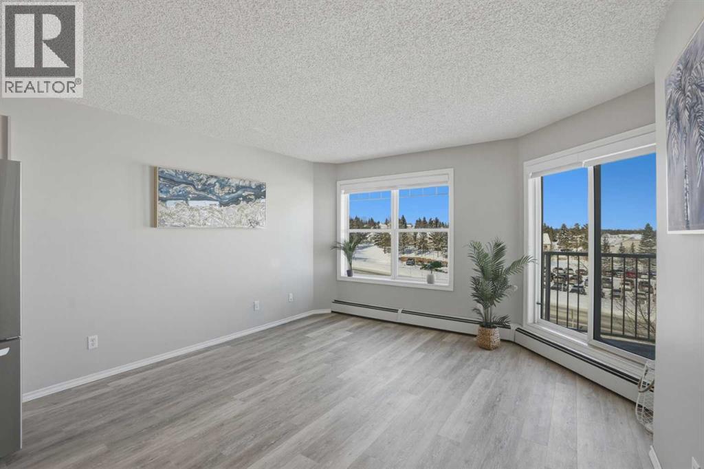 302, 3 Somervale View Sw, Calgary, Alberta  T2Y 4A9 - Photo 10 - A2284231