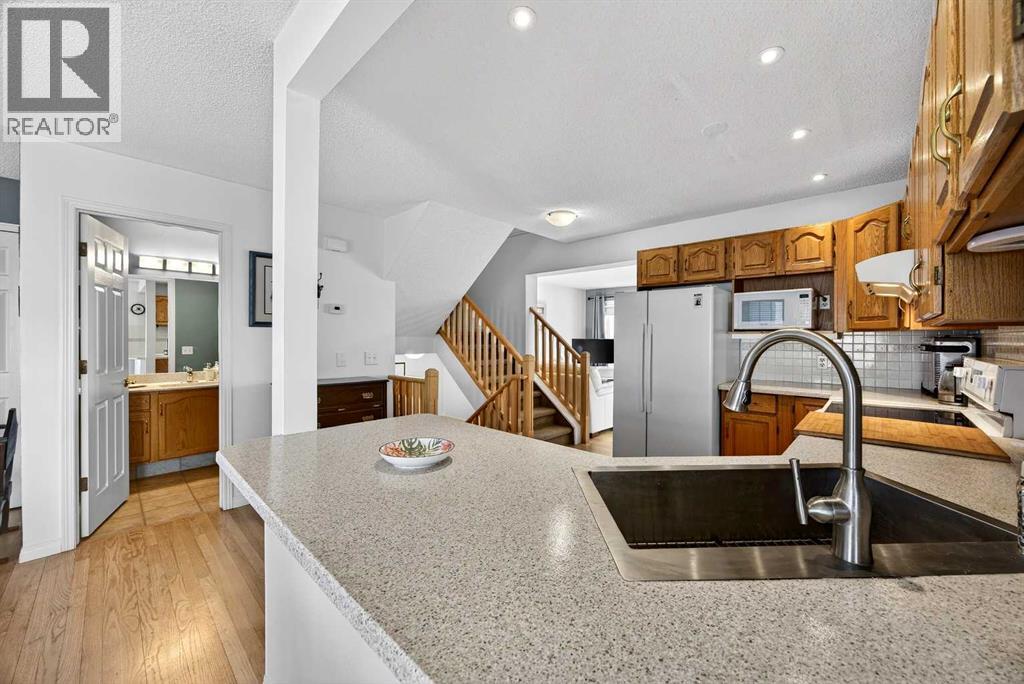 501 Citadel Terrace Nw, Calgary, Alberta  T3G 3X3 - Photo 9 - A2289022