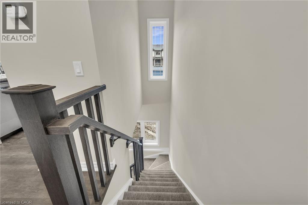 19 Picardy Drive Unit# 32, Stoney Creek, Ontario  L8J 0M7 - Photo 26 - 40803965