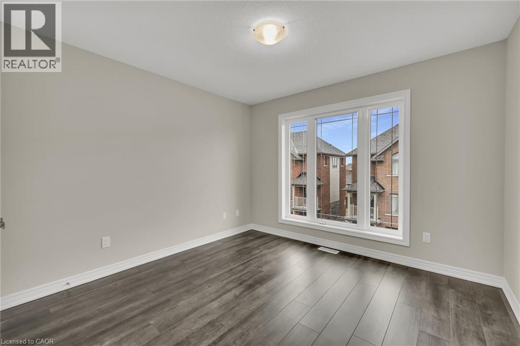 19 Picardy Drive Unit# 32, Stoney Creek, Ontario  L8J 0M7 - Photo 30 - 40803965