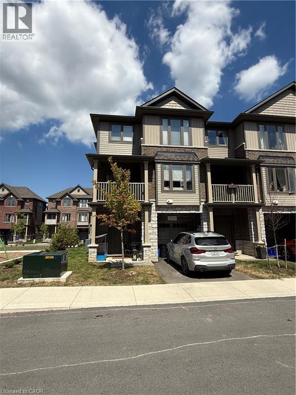 19 Picardy Drive Unit# 32, Stoney Creek, Ontario  L8J 0M7 - Photo 3 - 40803965