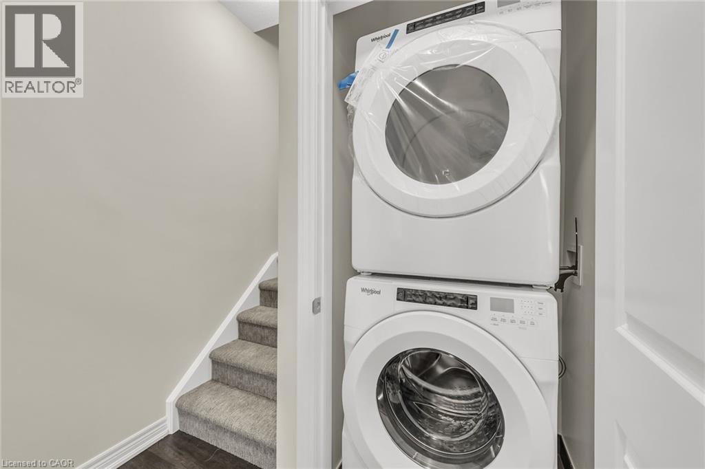 19 Picardy Drive Unit# 32, Stoney Creek, Ontario  L8J 0M7 - Photo 24 - 40803965