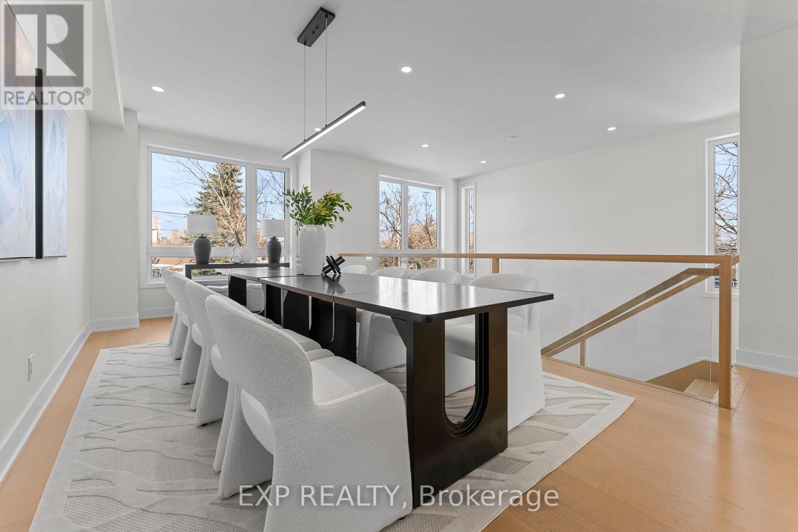 124 Dunbar Road, Mississauga, Ontario  L5B 1G7 - Photo 24 - W12827234