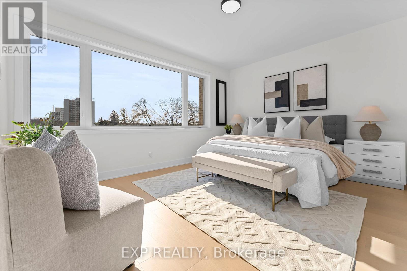 124 Dunbar Road, Mississauga, Ontario  L5B 1G7 - Photo 31 - W12827234