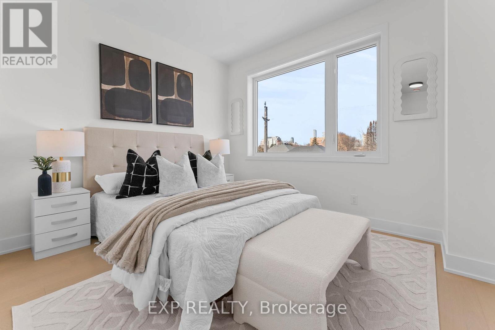 124 Dunbar Road, Mississauga, Ontario  L5B 1G7 - Photo 41 - W12827234