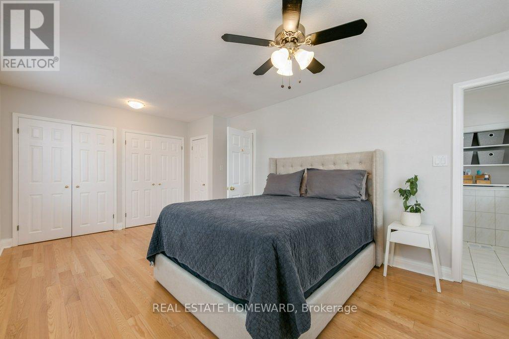 87 Ashbourne Drive, Toronto, Ontario  M9B 4H6 - Photo 19 - W12827242