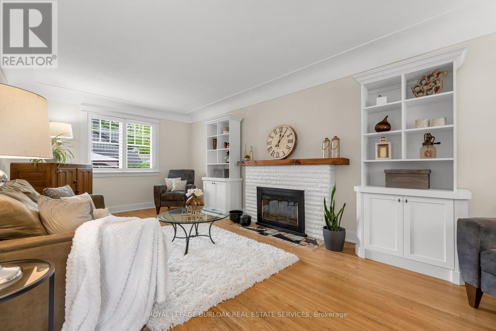 605 Emerald Street, Burlington, Ontario  L7R 2P3 - Photo 11 - W12827248