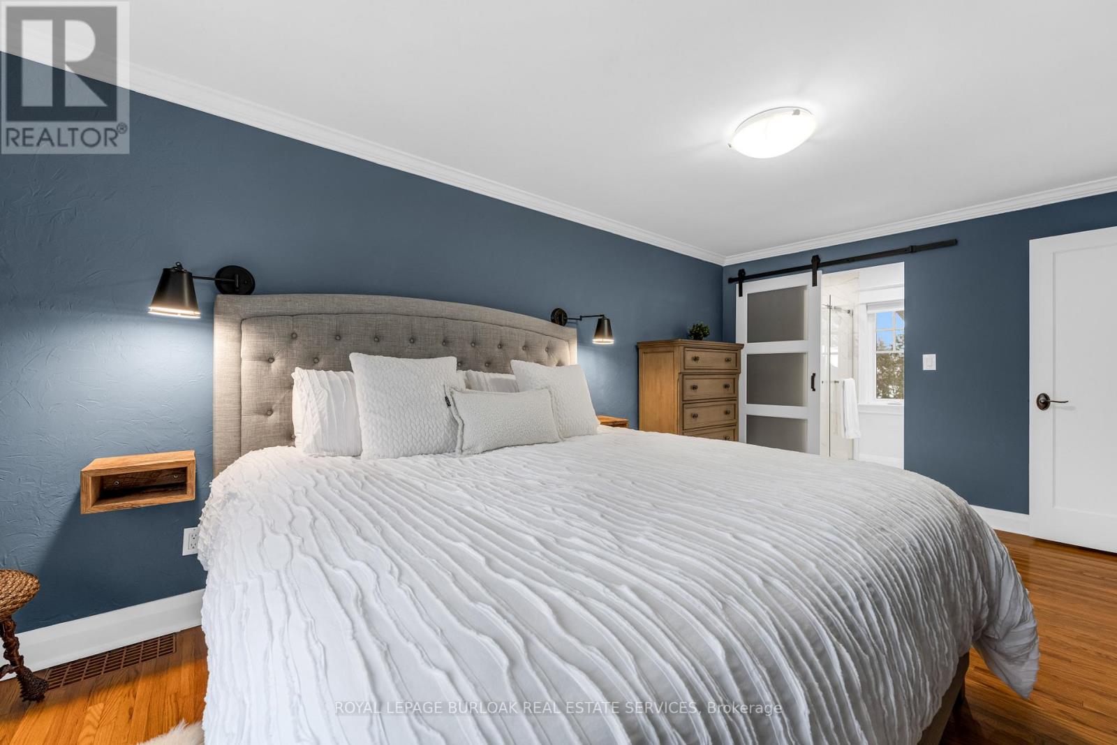 605 Emerald Street, Burlington, Ontario  L7R 2P3 - Photo 18 - W12827248