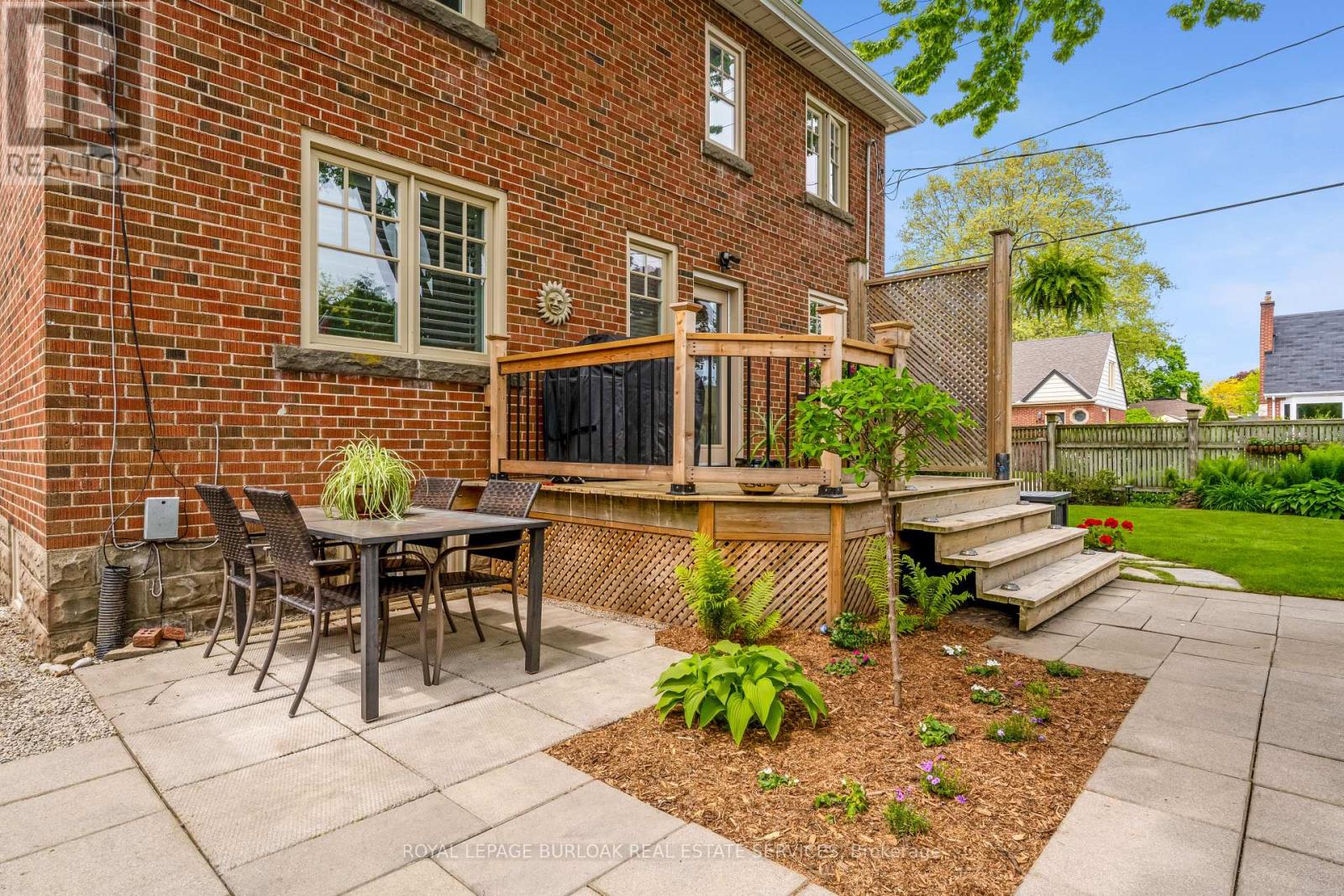 605 Emerald Street, Burlington, Ontario  L7R 2P3 - Photo 31 - W12827248