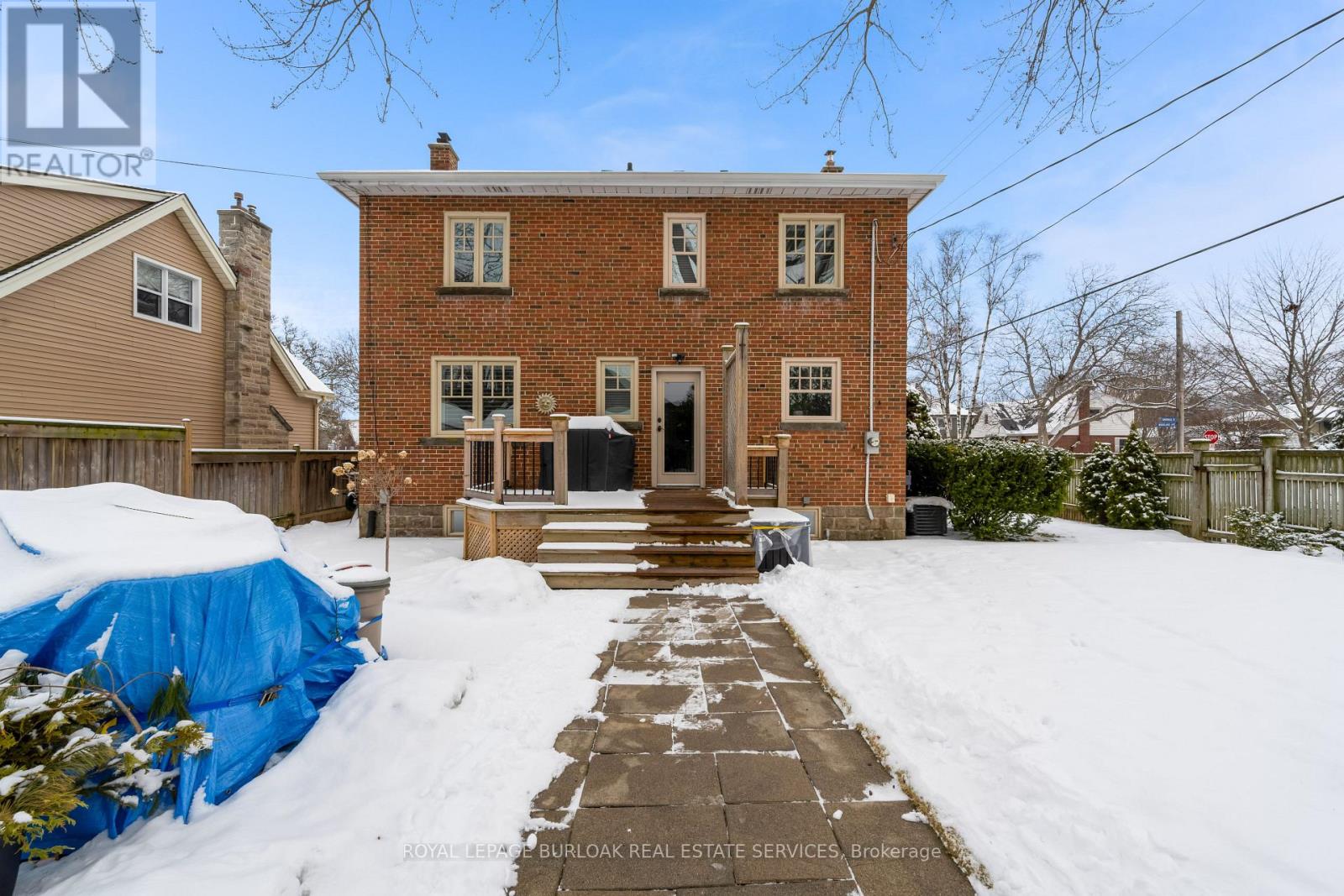 605 Emerald Street, Burlington, Ontario  L7R 2P3 - Photo 4 - W12827248