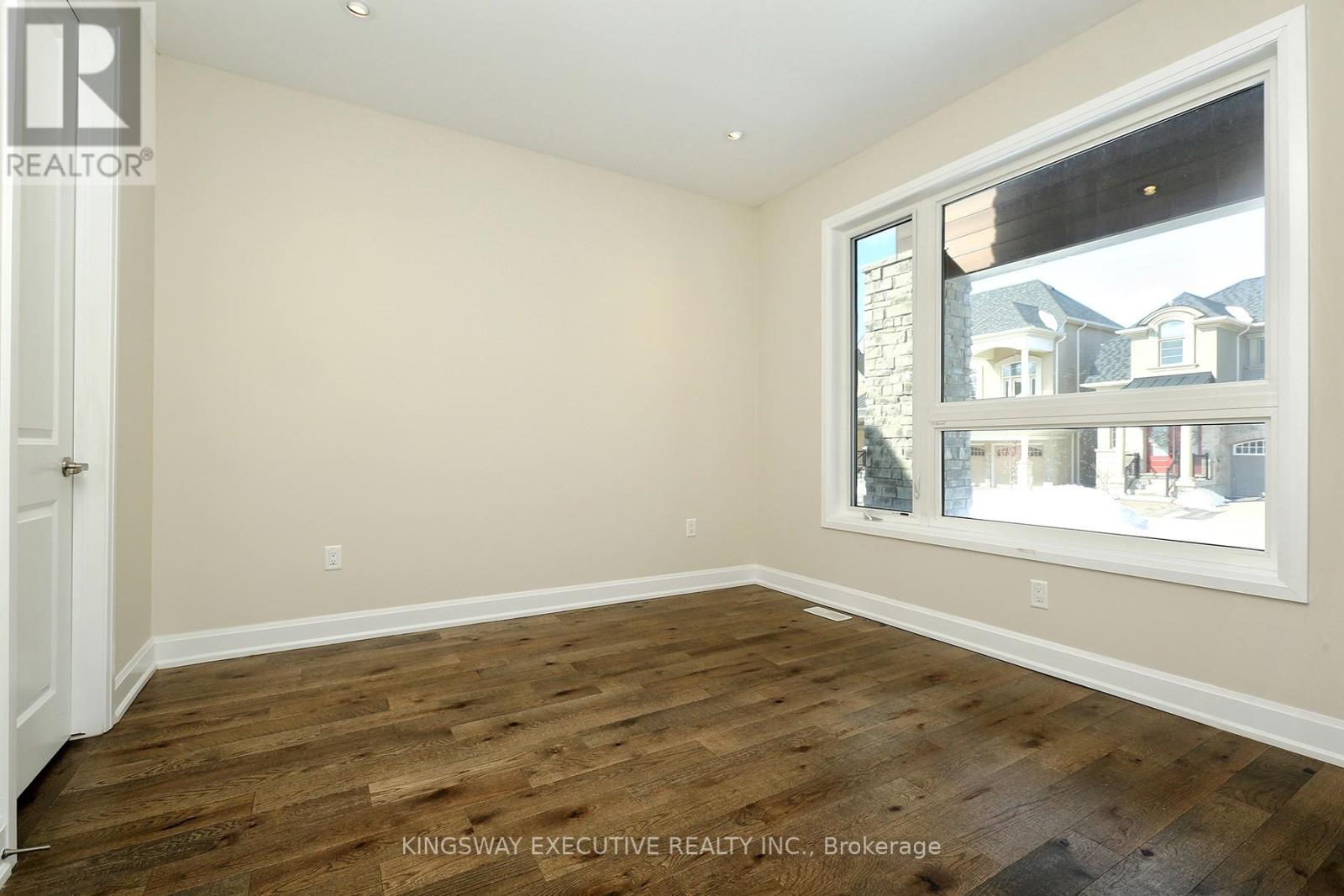 224 Cherryhurst Road, Oakville, Ontario  L6H 0W1 - Photo 19 - W12827258