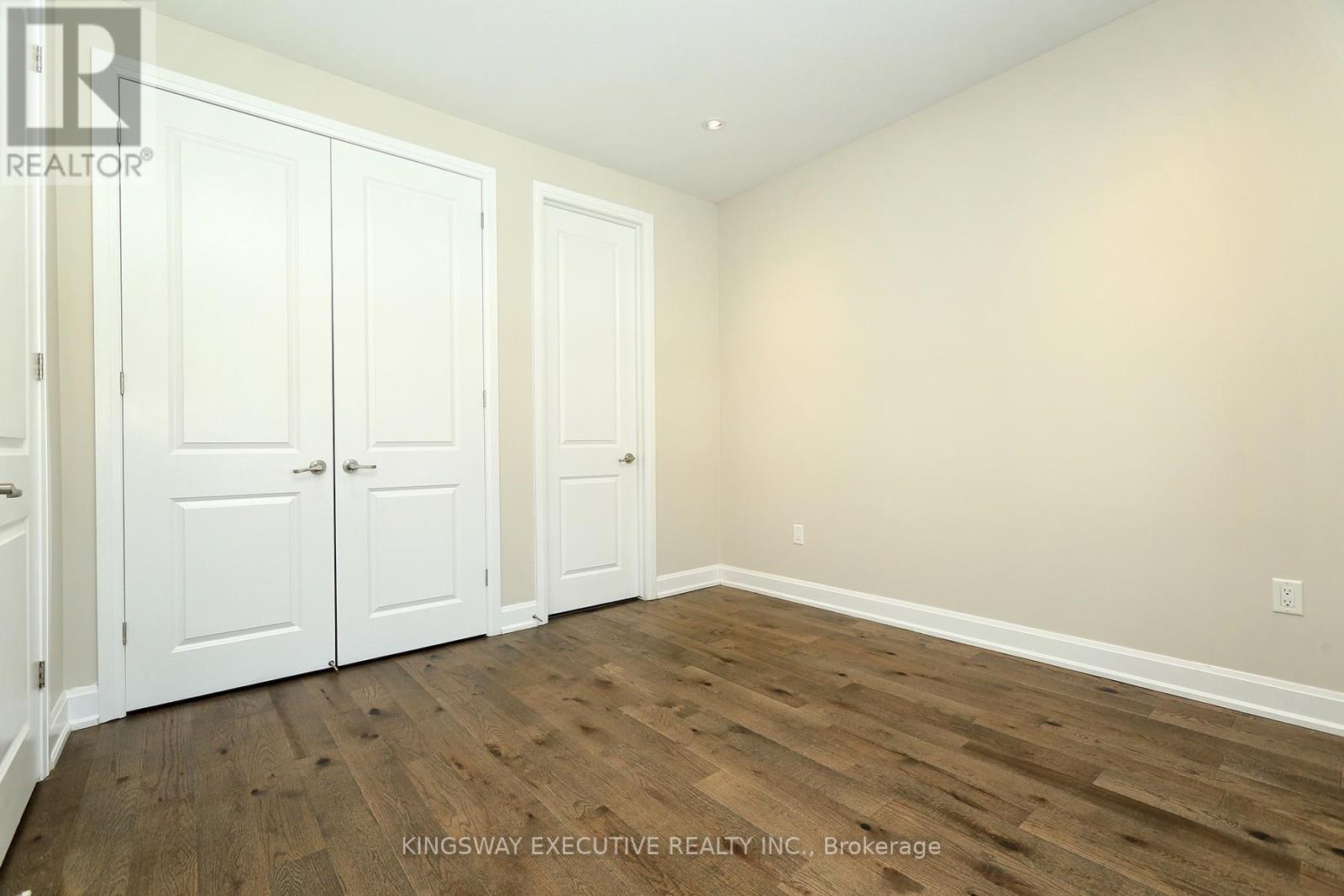 224 Cherryhurst Road, Oakville, Ontario  L6H 0W1 - Photo 20 - W12827258