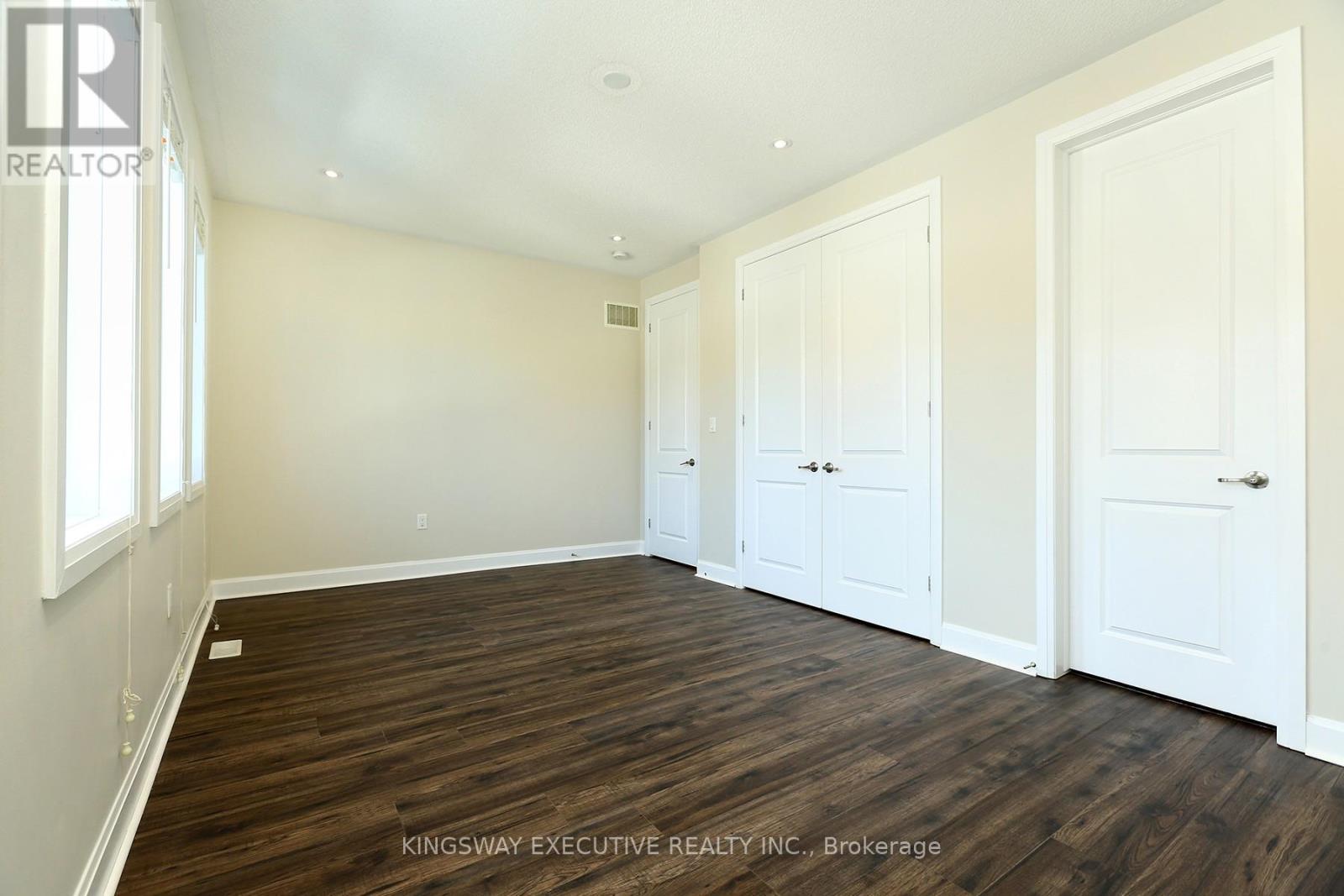 224 Cherryhurst Road, Oakville, Ontario  L6H 0W1 - Photo 40 - W12827258