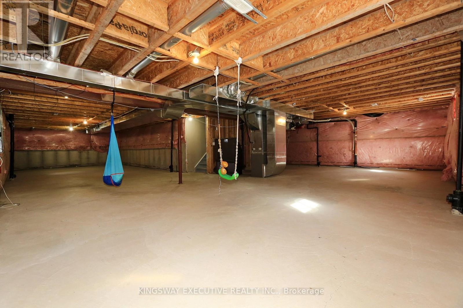 224 Cherryhurst Road, Oakville, Ontario  L6H 0W1 - Photo 44 - W12827258