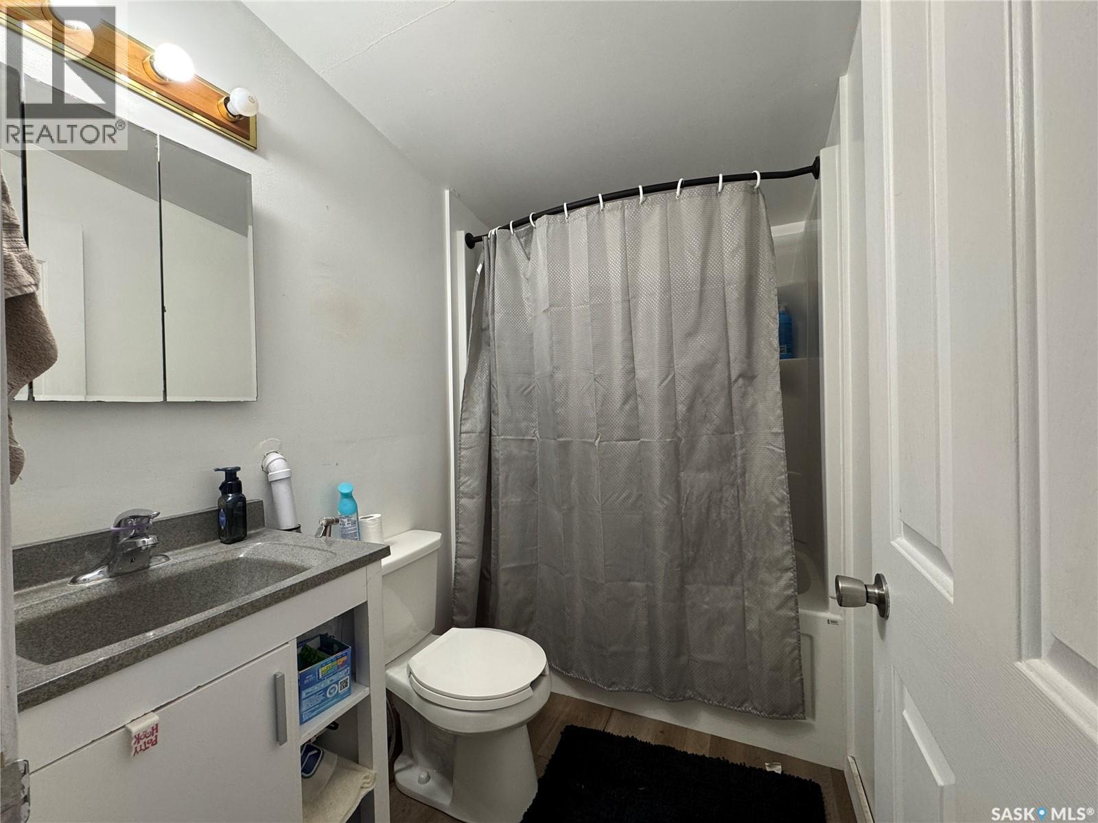 222 Bosworth Street, Wynyard, Saskatchewan  S0A 4T0 - Photo 9 - SK029301