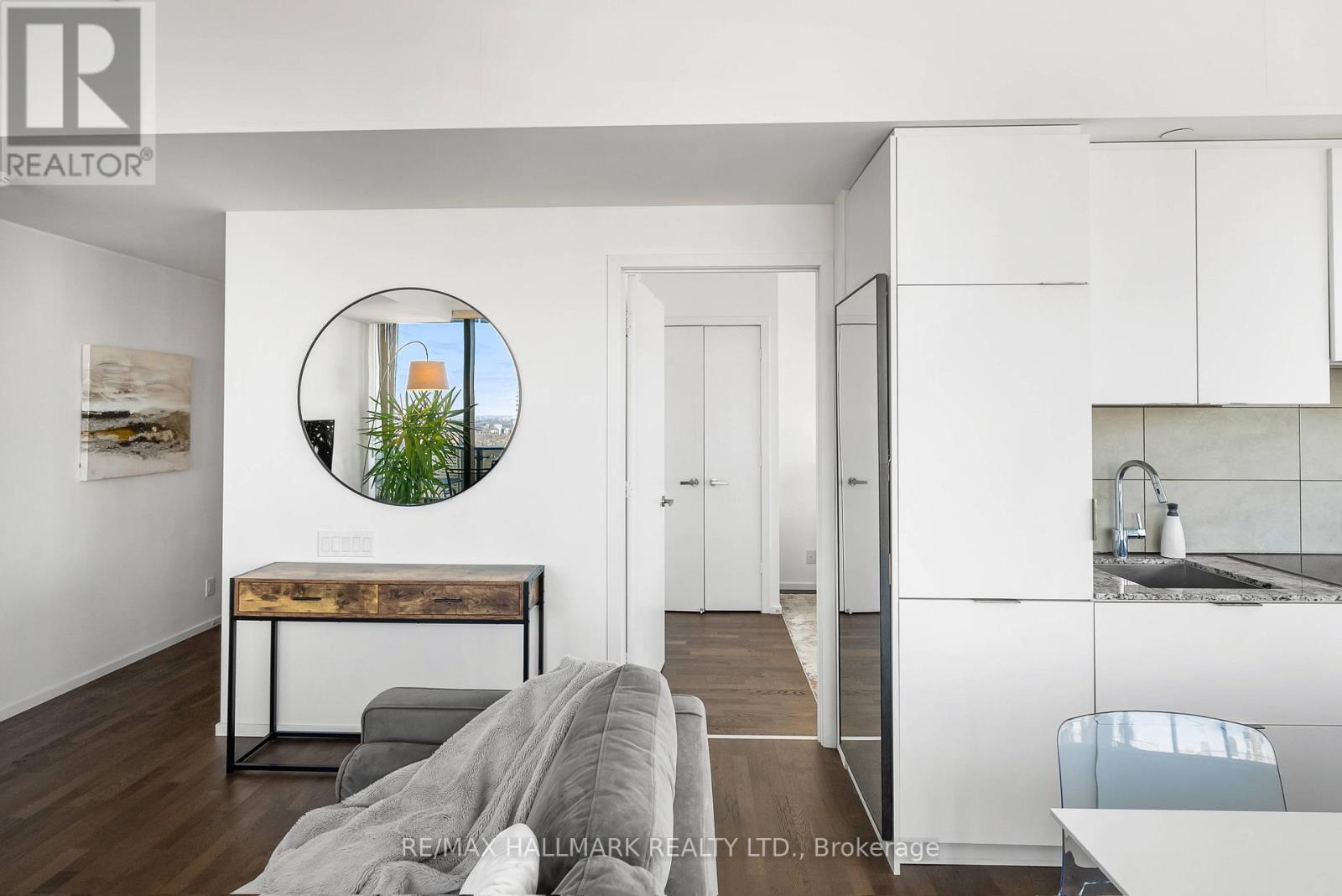 4704 - 5 St Joseph Street, Toronto (Bay Street Corridor), Ontario  M4Y 0B6 - Photo 17 - C12826914