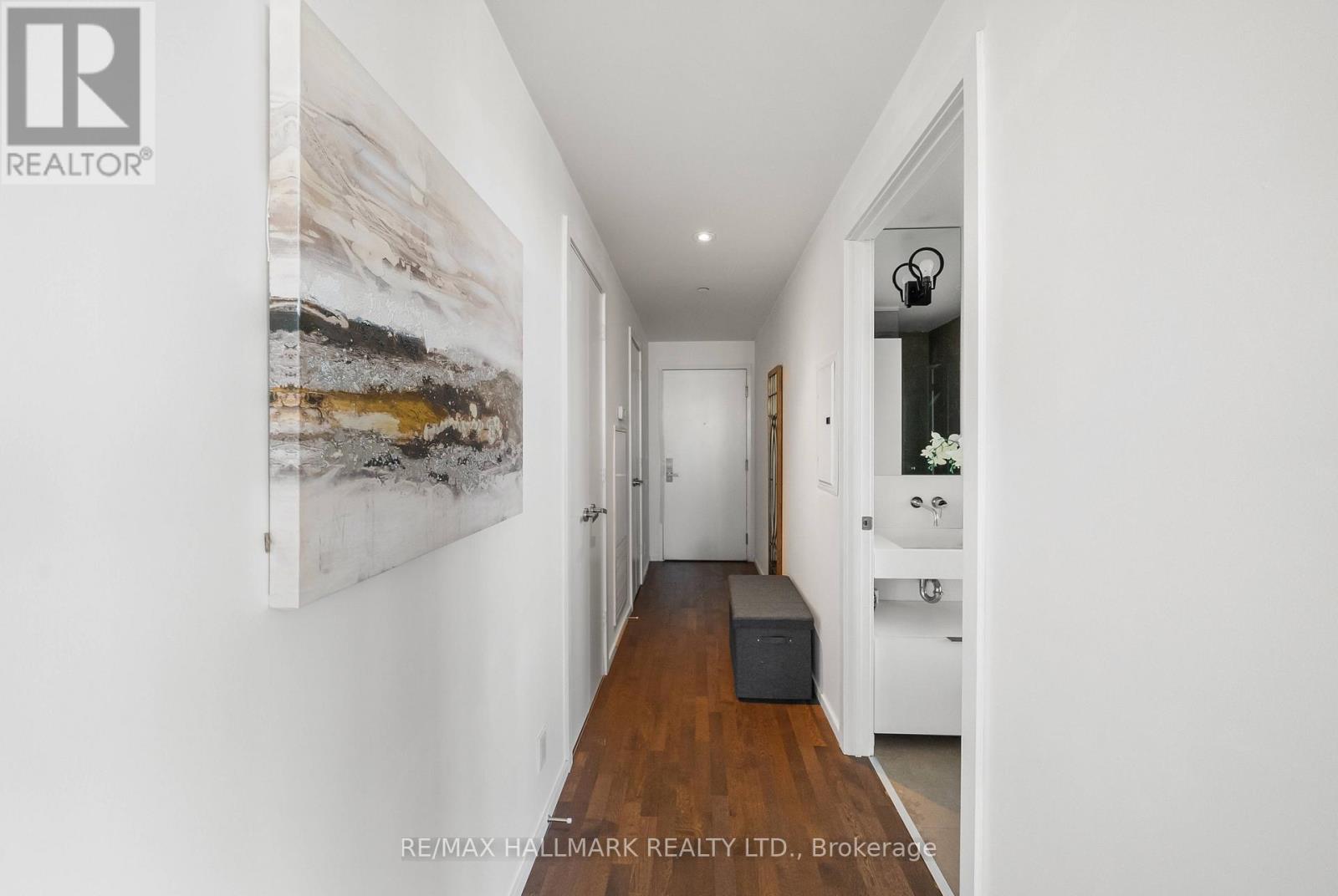 4704 - 5 St Joseph Street, Toronto (Bay Street Corridor), Ontario  M4Y 0B6 - Photo 5 - C12826914