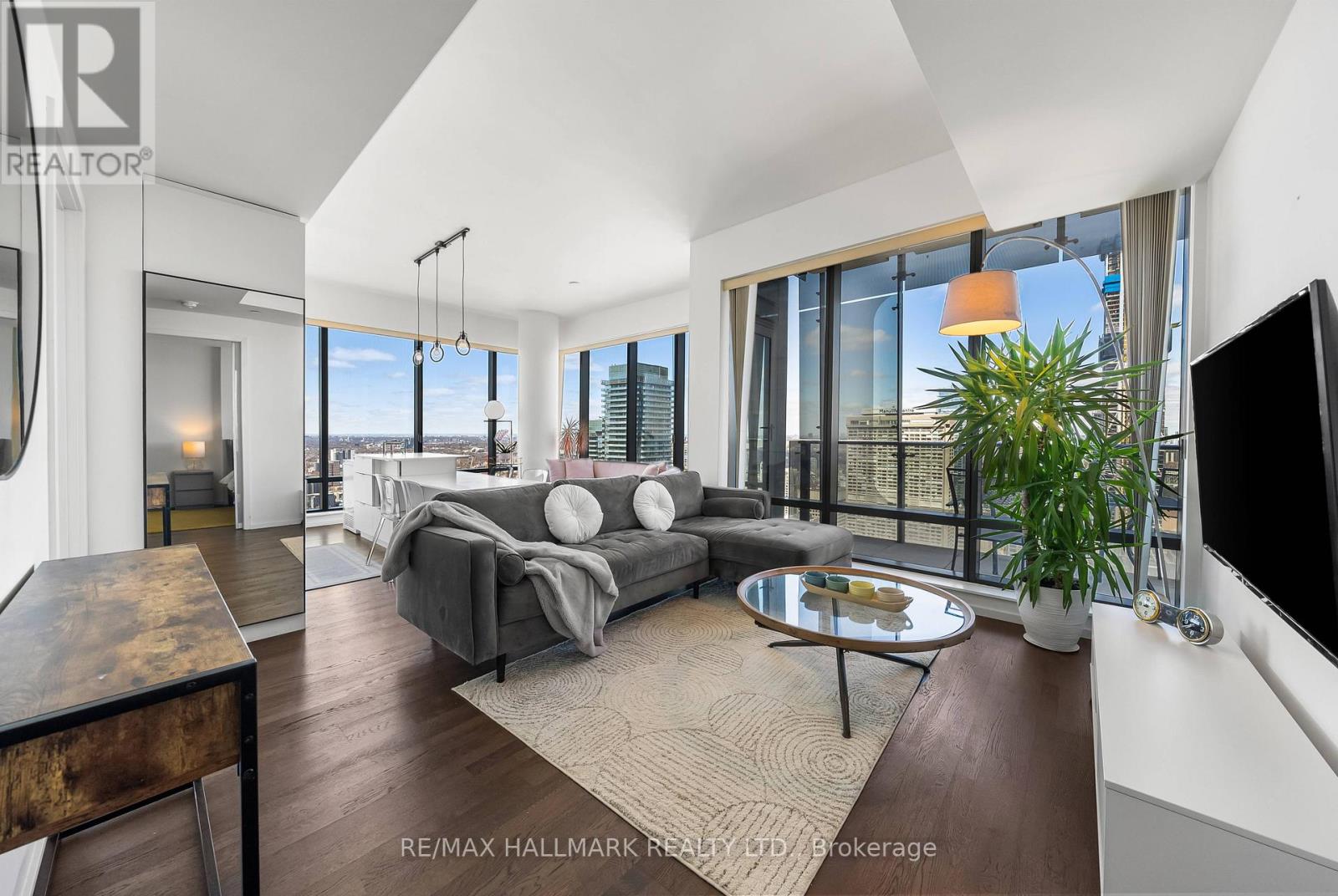 4704 - 5 St Joseph Street, Toronto (Bay Street Corridor), Ontario  M4Y 0B6 - Photo 7 - C12826914