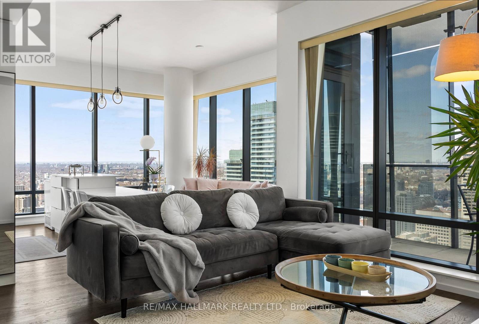 4704 - 5 St Joseph Street, Toronto (Bay Street Corridor), Ontario  M4Y 0B6 - Photo 8 - C12826914