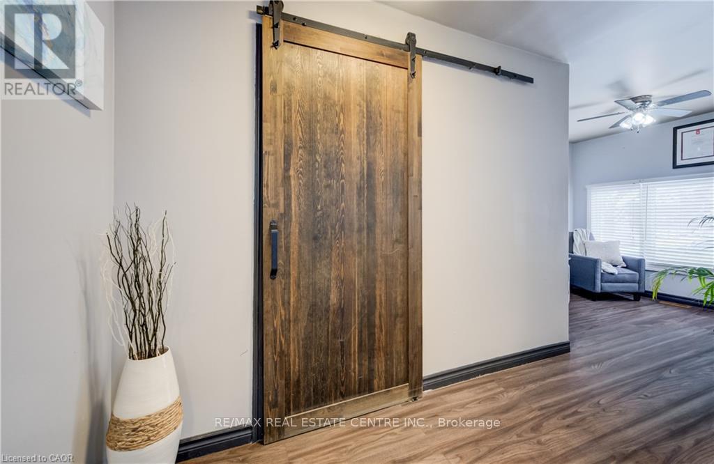 35 Glendan Court, Cambridge, Ontario  N1R 7N4 - Photo 20 - X12827180