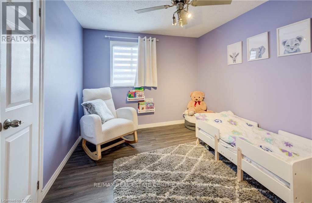 35 Glendan Court, Cambridge, Ontario  N1R 7N4 - Photo 32 - X12827180