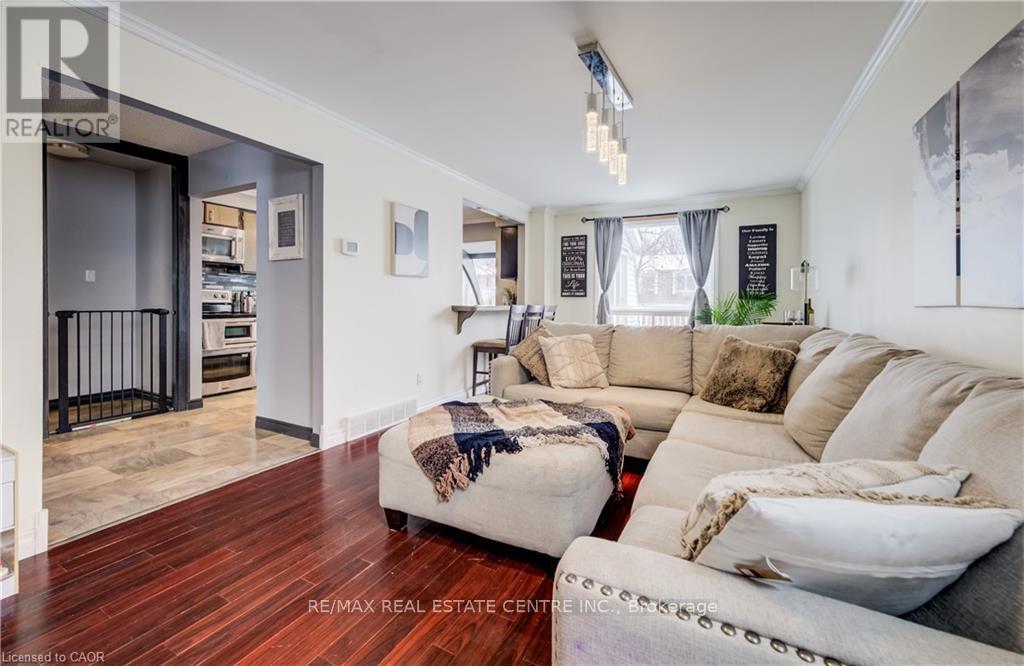 35 Glendan Court, Cambridge, Ontario  N1R 7N4 - Photo 8 - X12827180