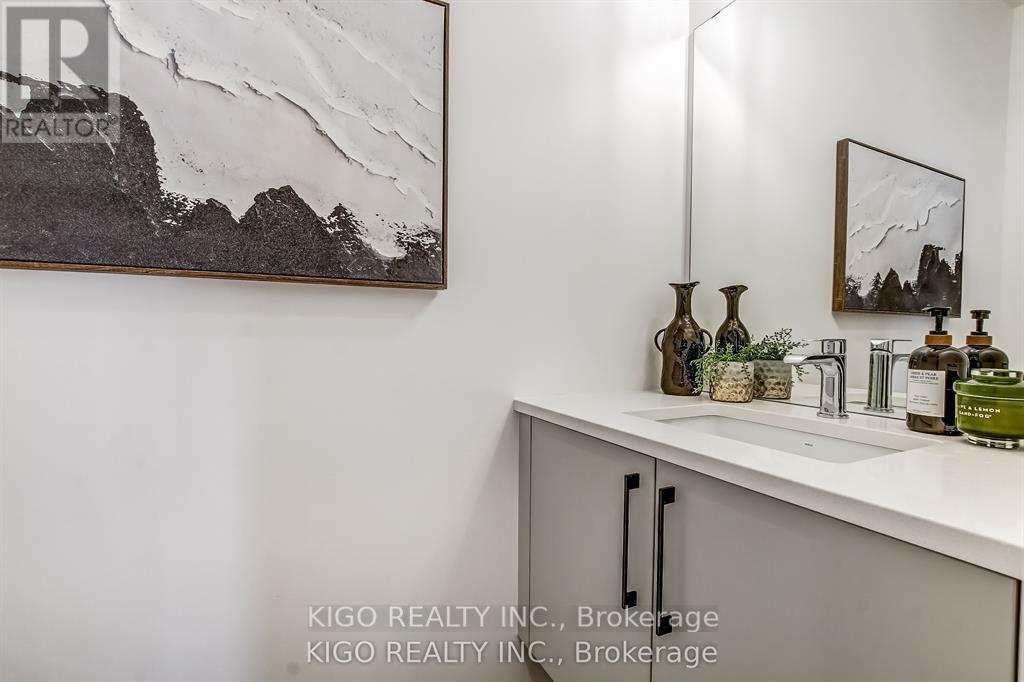 3361 David Milne Way, London South, Ontario  N6L 0B9 - Photo 13 - X12827220