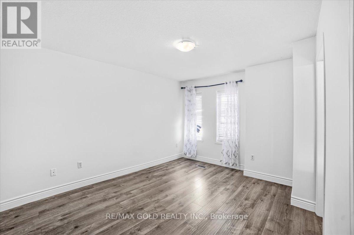 51 Bradley Avenue, Hamilton, Ontario  L0R 1C0 - Photo 13 - X12827260