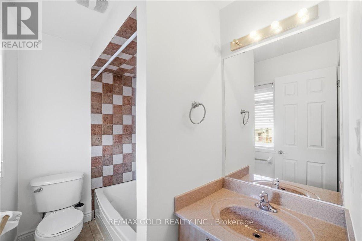 51 Bradley Avenue, Hamilton, Ontario  L0R 1C0 - Photo 15 - X12827260