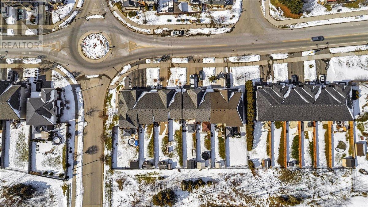 51 Bradley Avenue, Hamilton, Ontario  L0R 1C0 - Photo 32 - X12827260