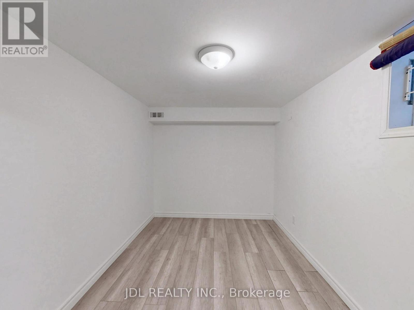 112 - 2205 South Millway, Mississauga, Ontario  L5L 3T2 - Photo 37 - W12820350