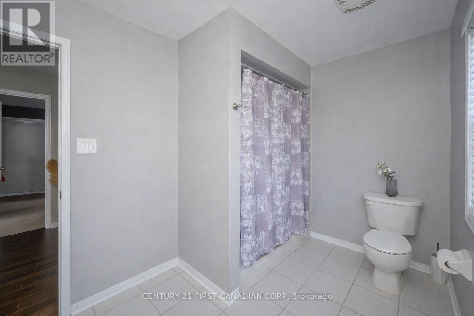 125 Voyager Pass, Hamilton, Ontario  L0R 1C0 - Photo 24 - X12737848