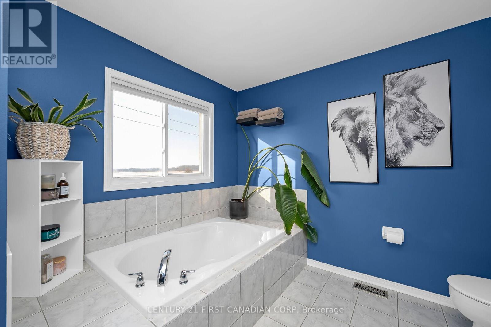 125 Voyager Pass, Hamilton, Ontario  L0R 1C0 - Photo 17 - X12737848